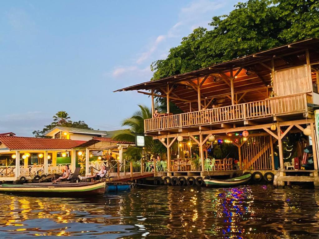 El Hostel Del Patio ตอร์ตูเกโร ภายนอก รูปภาพ